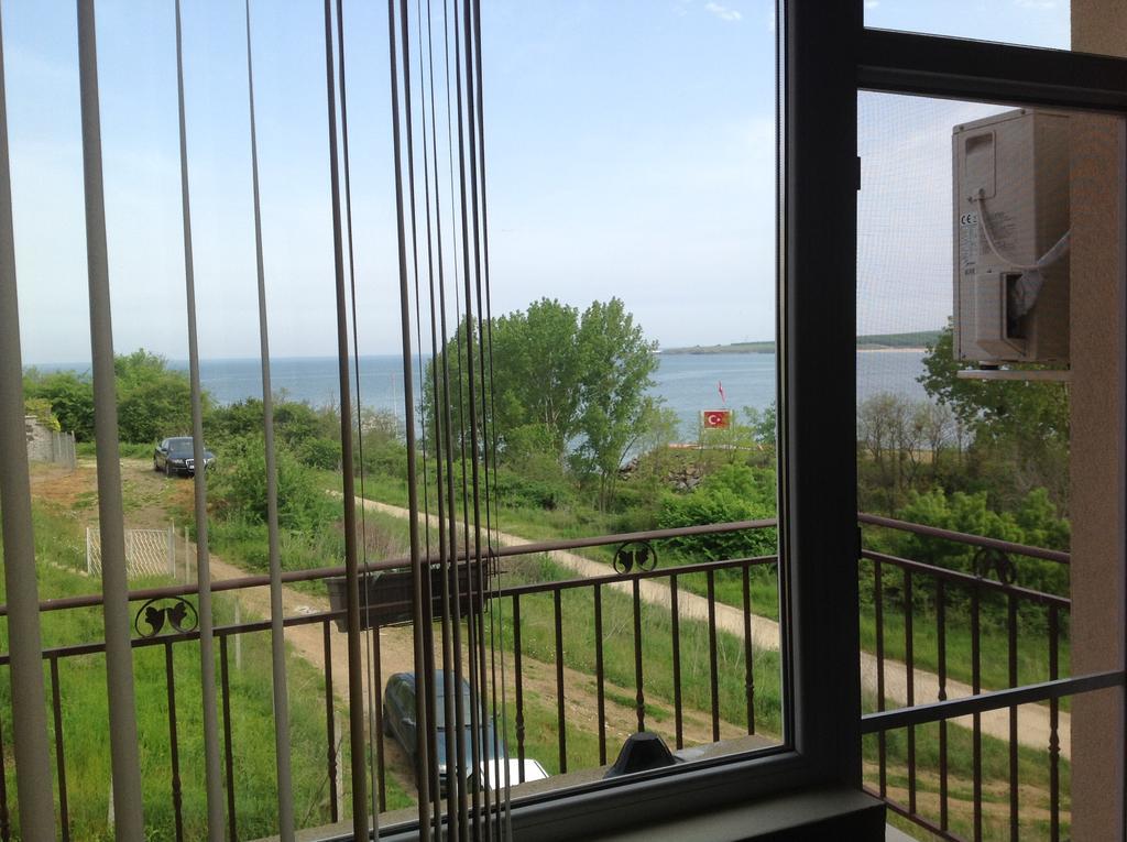 Faina Guest House Rezovo Exterior photo